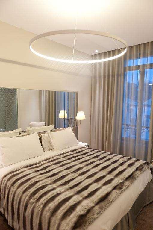 פרובן Le Cesar Hotel חדר תמונה